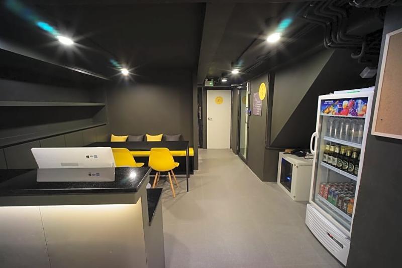 Brb Hostel Bangkok Silom Kültér fotó